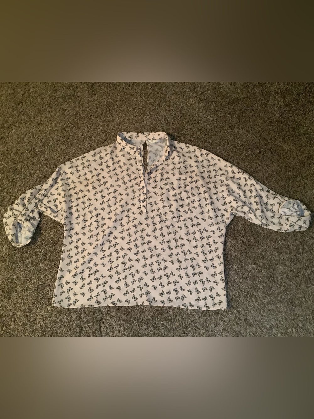Zara Trafaluc butterfly design top, color: beige, size: M